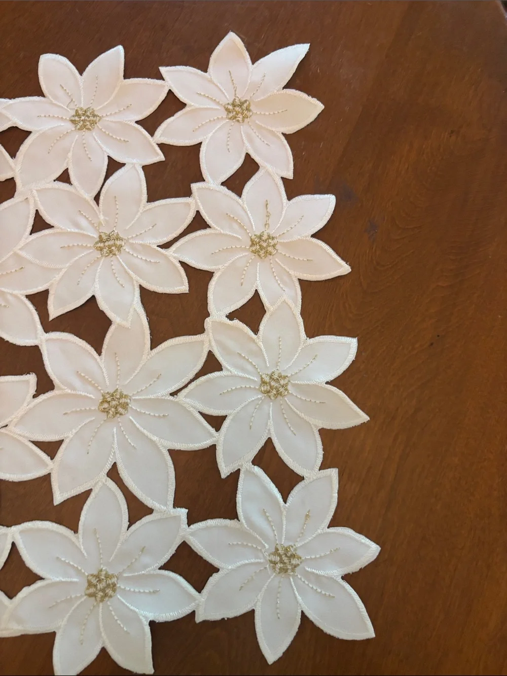 White Floral Lace Table Runner